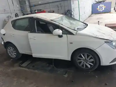 Veicolo di demolizione seat ibiza (6p1) style dell'anno 2015 alimentato chy