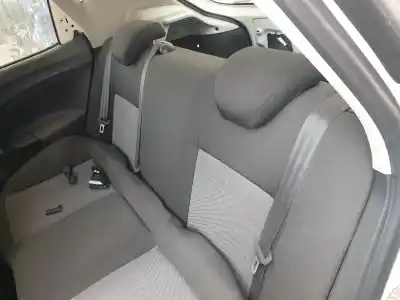 Veicolo di demolizione seat ibiza (6p1) style dell'anno 2015 alimentato chy
