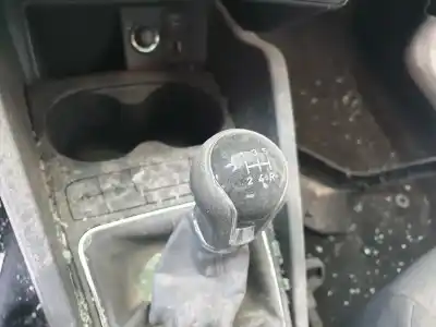 Veicolo di demolizione seat ibiza (6p1) style dell'anno 2015 alimentato chy