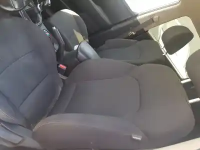 Veículo de Sucata kia carens ( ) concept do ano 2014 alimentado d4fd