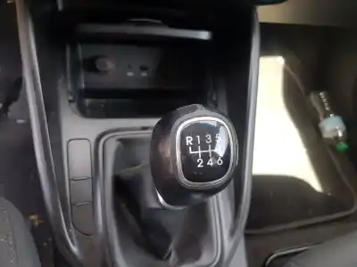 Veículo de Sucata kia carens ( ) concept do ano 2014 alimentado d4fd