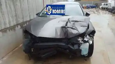 Здавання транспортного засобу SEAT LEON (5F1) Reference року 2014 потужний CYV