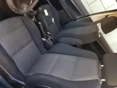 Veículo de Sucata peugeot 307 berlina (s2) xs + do ano 2007 alimentado nfu