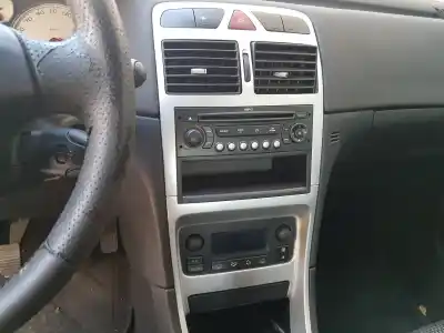 Veículo de Sucata peugeot 307 berlina (s2) xs + do ano 2007 alimentado nfu