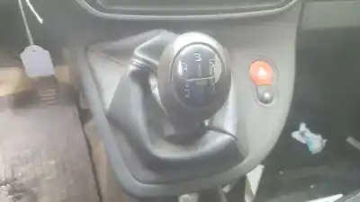 Veículo de Sucata renault kangoo profesional do ano 2015 alimentado k9k b6