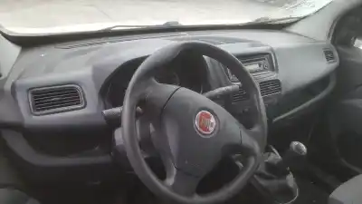Veículo de Sucata fiat doblo active do ano 2009 alimentado 263a2000