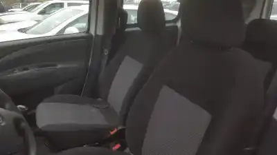 Veículo de Sucata fiat doblo active do ano 2009 alimentado 263a2000