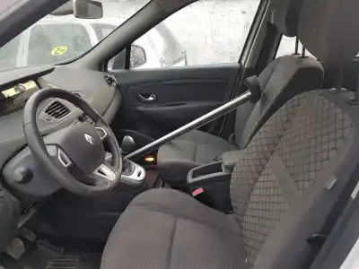 Verschrottungsfahrzeug renault scenic iii authentique des jahres 2011 angetrieben k9k r8