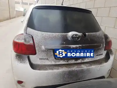 Véhicule à la ferraille toyota auris active de l'année 2011 alimenté 1nd