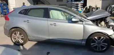 Veicolo di demolizione volvo v40 básico dell'anno 2012 alimentato d5204t6
