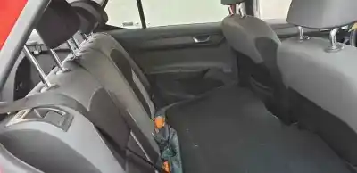 Veículo de Sucata skoda fabia active do ano 2014 alimentado chy