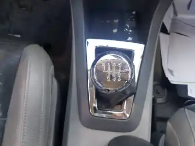 Veículo de Sucata dodge avenger 2.0 16v crd cat do ano 2009 alimentado volkswagen ag ´´byl´´