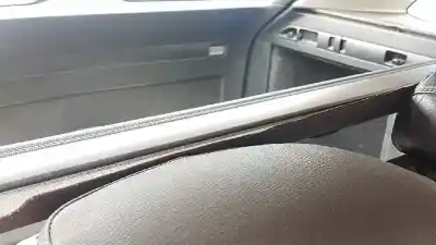 Здавання транспортного засобу skoda superb combi (3t5) active року 2012 потужний cff