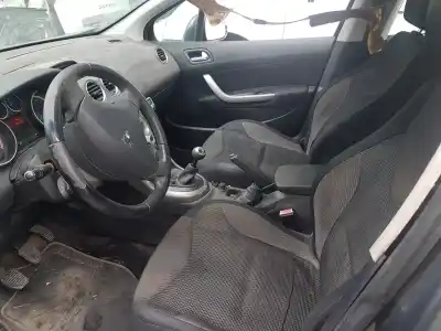 Veículo de Sucata peugeot 308 sport do ano 2007 alimentado 9hz
