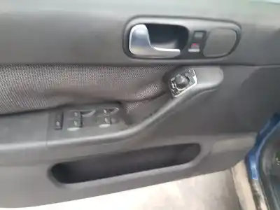 Здавання транспортного засобу audi a3 (8l) 1.6 ambiente року 2002 потужний avu