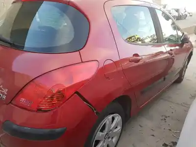 Veículo de Sucata peugeot 308 access do ano 2008 alimentado 5fw