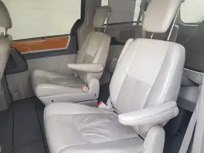 Veicolo di demolizione chrysler grand voyager limited dell'anno 2008 alimentato vm64c