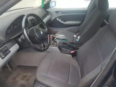 Vehicul casat bmw serie 3 berlina (e46) 316i al anului 2000 alimentat 19-4e-1