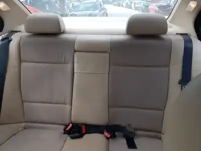 Vehicul casat bmw serie 3 berlina (e46) 318i al anului 2000 alimentat 19-4e-1