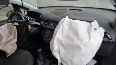 Veículo de Sucata opel corsa e color edition do ano 2018 alimentado b14xer