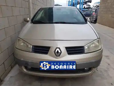 Утилизация автомобиля RENAULT MEGANE II COUPE Confort Authentique года 2005 питание K4M T7