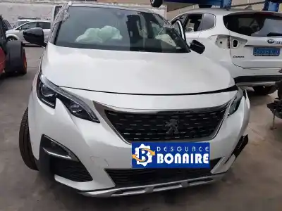 Vehículo de desguace PEUGEOT 3008 Active del año 2018 con motor YH01