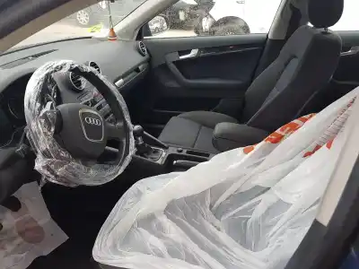 Veículo de Sucata audi a3 sportback (8p) 2.0 tdi ambiente do ano 2006 alimentado bkd