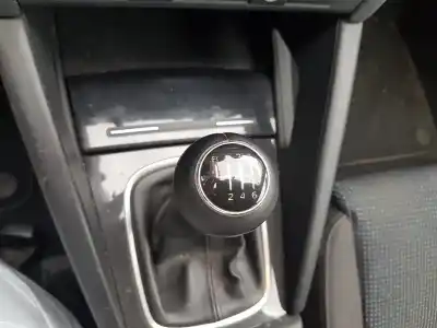 Veículo de Sucata audi a3 sportback (8p) 2.0 tdi ambiente do ano 2006 alimentado bkd