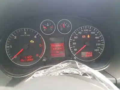 Veículo de Sucata audi a3 sportback (8p) 2.0 tdi ambiente do ano 2006 alimentado bkd