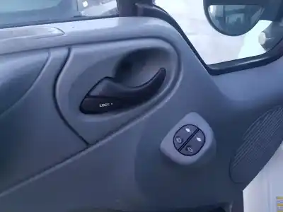 Scrapping Vehicle ford transit combi ´06 ft 350 l trend of the year 2012 powered uhfb