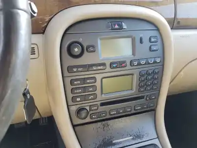 Veículo de Sucata jaguar x-type wagon 2.0 d classic do ano 2004 alimentado 6b