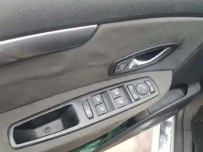 Scrapping Vehicle renault scenic iii grand dynamique of the year 2014 powered r9m402