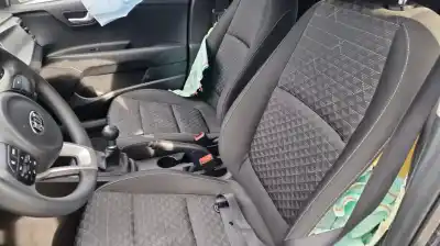 Scrapping Vehicle kia rio (yb) drive of the year 2021 powered g4lf