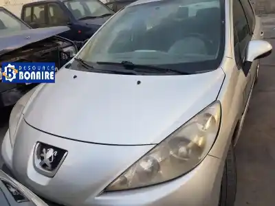 Veículo de Sucata PEUGEOT 207 Confort do ano 2011 alimentado 8HR O BH01