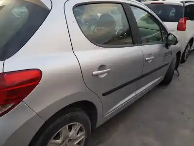 Veículo de Sucata peugeot 207 confort do ano 2011 alimentado 8hr o bh01