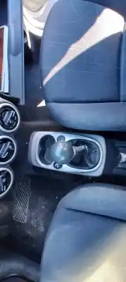 Здавання транспортного засобу smart forfour básico (55kw) року 2004 потужний 134910