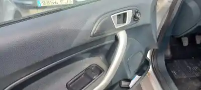 Veículo de Sucata ford fiesta (cb1) titanium do ano 2012 alimentado tzja