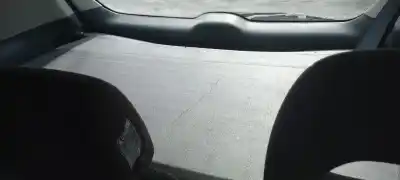 Vehicul casat mazda premacy (cp) td active al anului 2004 alimentat rf