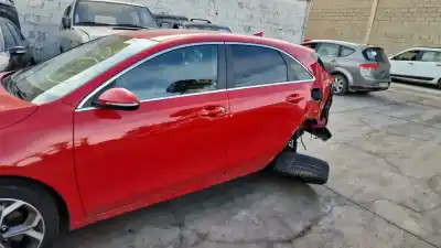 Veículo de Sucata kia ceed business do ano 2020 alimentado g3lc