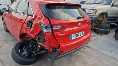 Veículo de Sucata kia ceed business do ano 2020 alimentado g3lc