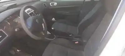 Veículo de Sucata peugeot 307 berlina (s2) x-line do ano 2005 alimentado 