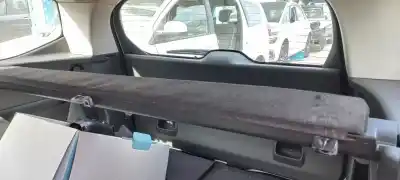 Sloopvoertuig peugeot 5008 access van het jaar 2015 aangedreven bh01