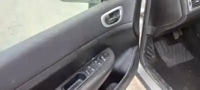 Veículo de Sucata peugeot 307 break/sw (s2) sw do ano 2007 alimentado 9hz