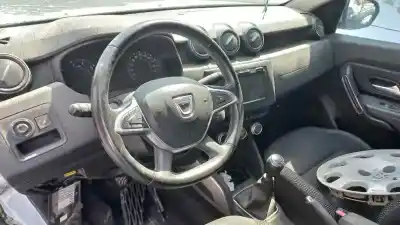 Veículo de Sucata dacia duster ii comfort 4wd do ano 2019 alimentado k9k u8