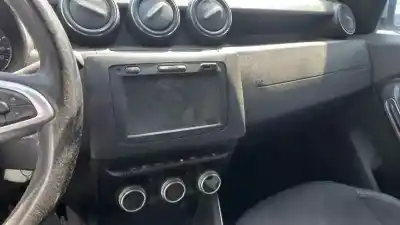 Veículo de Sucata dacia duster ii comfort 4wd do ano 2019 alimentado k9k u8