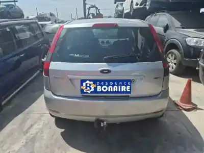 Veicolo di demolizione ford fiesta (cbk) trend dell'anno 2005 alimentato hhja