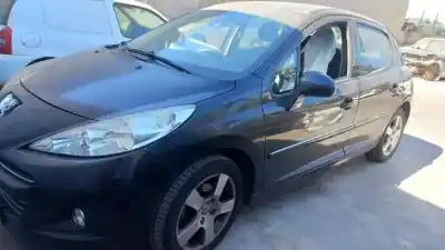 Veículo de Sucata peugeot 207 sport do ano 2010 alimentado 9hx