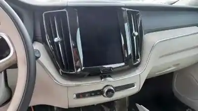 Veículo de Sucata volvo xc60 inscription awd do ano 2019 alimentado d420t8