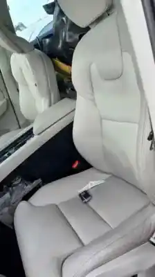 Veículo de Sucata volvo xc60 inscription awd do ano 2019 alimentado d420t8