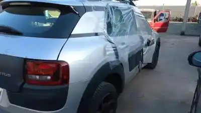 Здавання транспортного засобу citroen c4 cactus feel fine року 2015 потужний 9h06